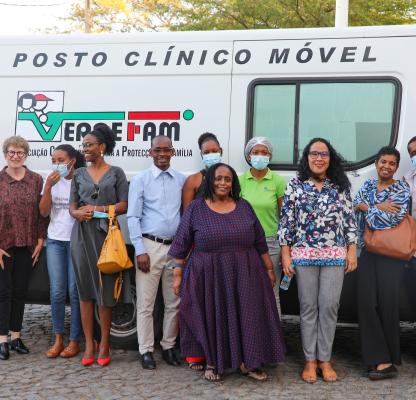 IPPF Board of Trustee Chair Kate Gilmore and Marie-Evelyne Petrus-Barry, IPPFAR Regional director visiting a mobile clinic in Cape Verde