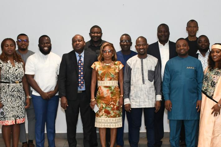 Photo de groupe des participants de l'atelier